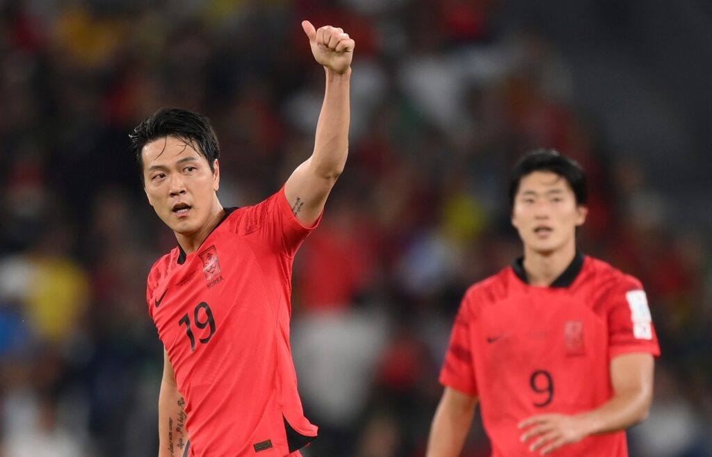 Coreia do Sul vence Portugal de virada, elimina Uruguai e vai às oitavas