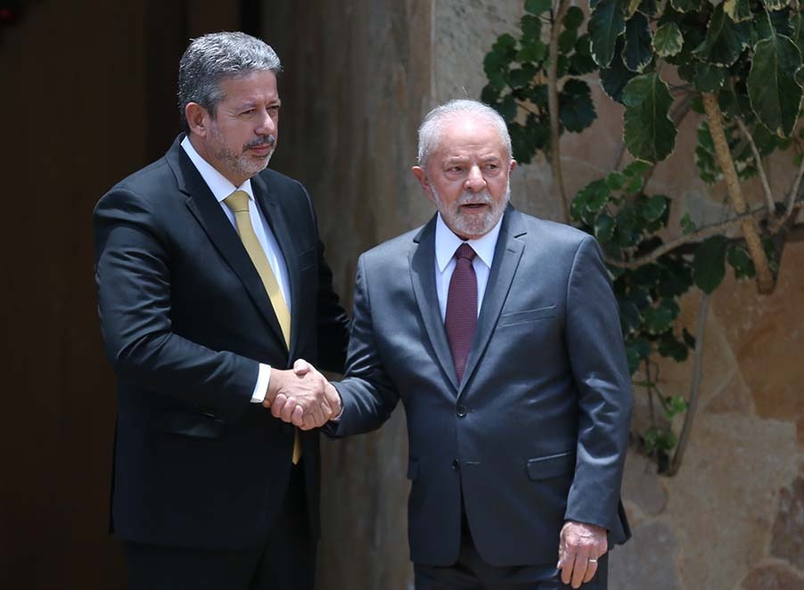 Lula sanciona Orçamento, com veto à nova identificação de recursos
