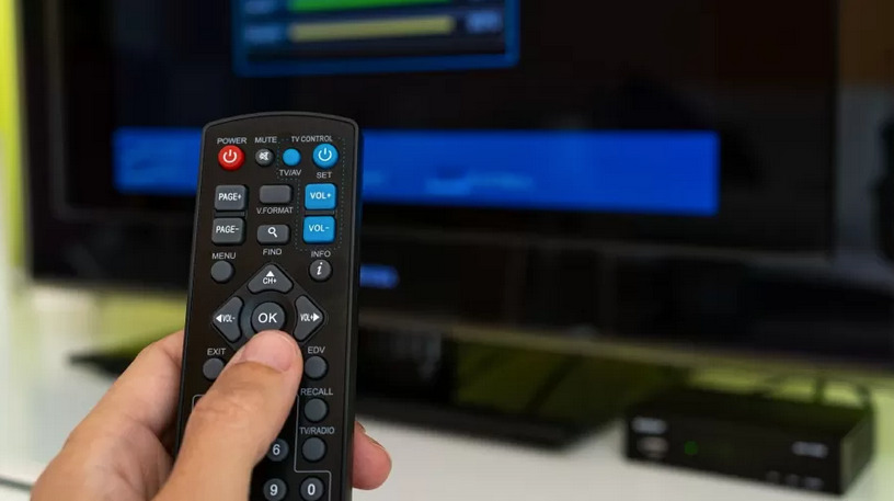 Anatel bloqueia 5 milhões de aparelhos piratas de TV a cabo