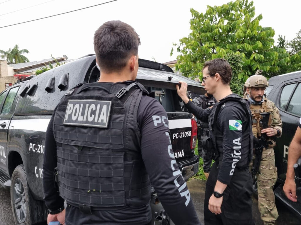 Operação da Polícia Civil mira tráfico de drogas no Litoral