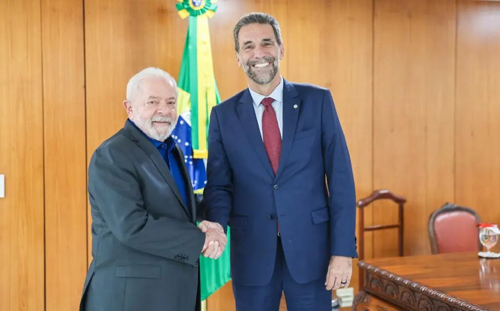 Lula vem ao Paraná pela primeira vez desde que assumiu a presidência