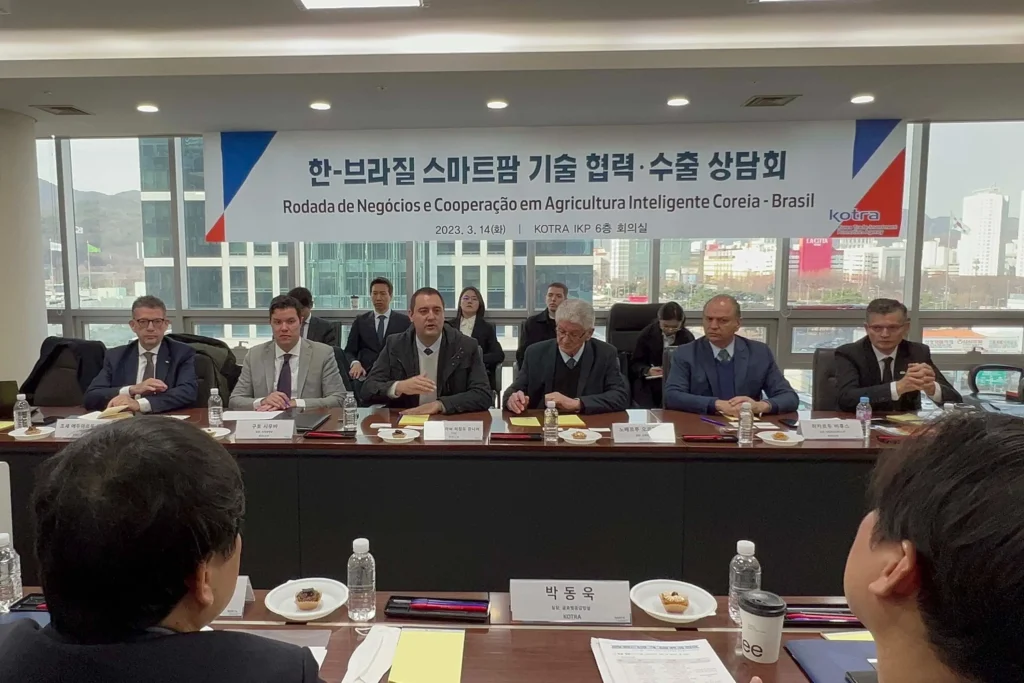 Ratinho Junior tem reunião para atrair empresas da Coreia do Sul