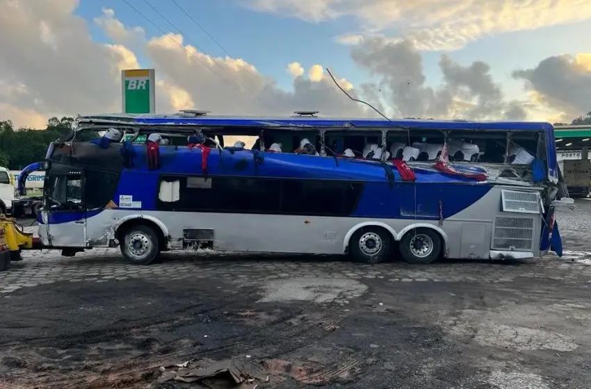 Sobe para cinco o número de mortes em acidente com ônibus da Lapa