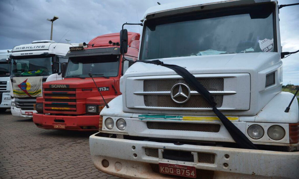 PF mira quadrilha especializada no roubo de cargas no Paraná
