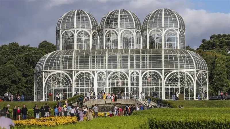 Estufa do Jardim do Botânico de Curitiba é interditada por cerca de um mês