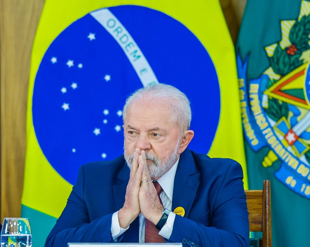 58 servidores do GSI são exonerados pelo governo Lula