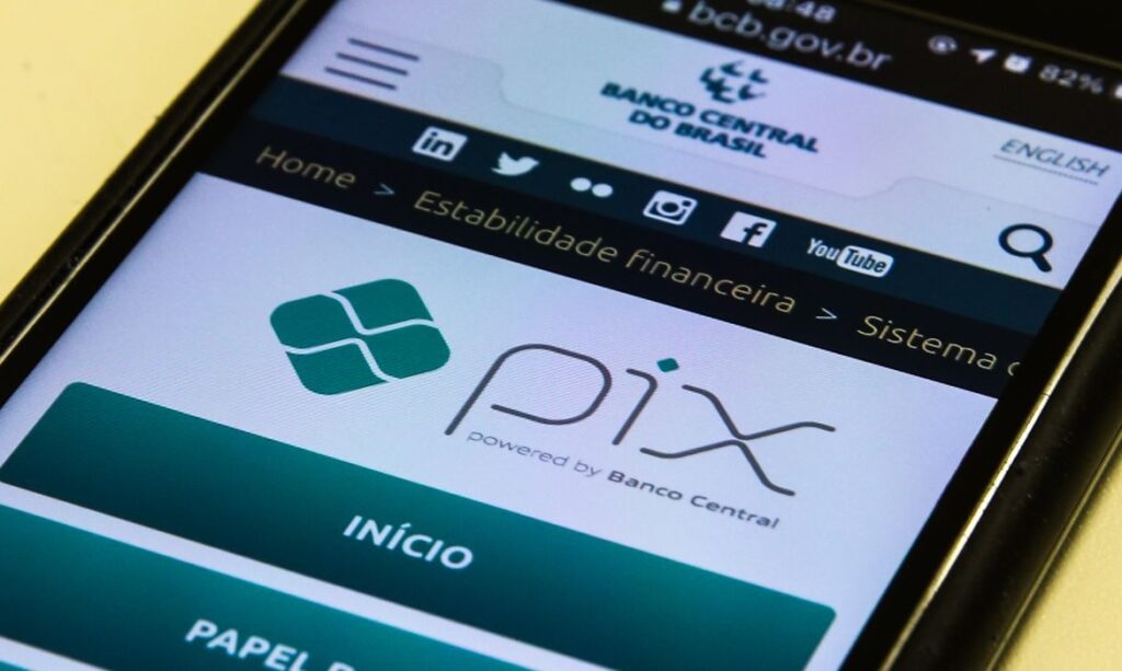 Pix Automático deve ser lançado até abril de 2024, diz BC