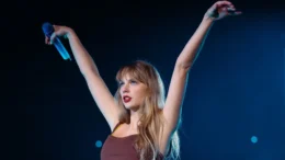 Taylor Swift: shows no Brasil têm fila virtual de mais de 2 milhões de pessoas