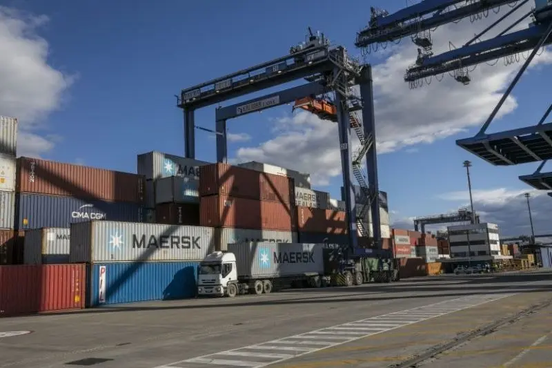 Exportações do Paraná batem recorde pelo 5º mês consecutivo