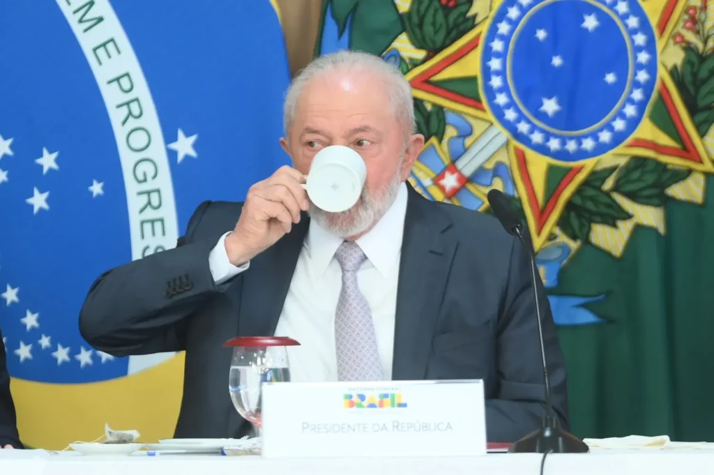 Lula diz que não vai mais comentar sobre Guerra da Ucrânia