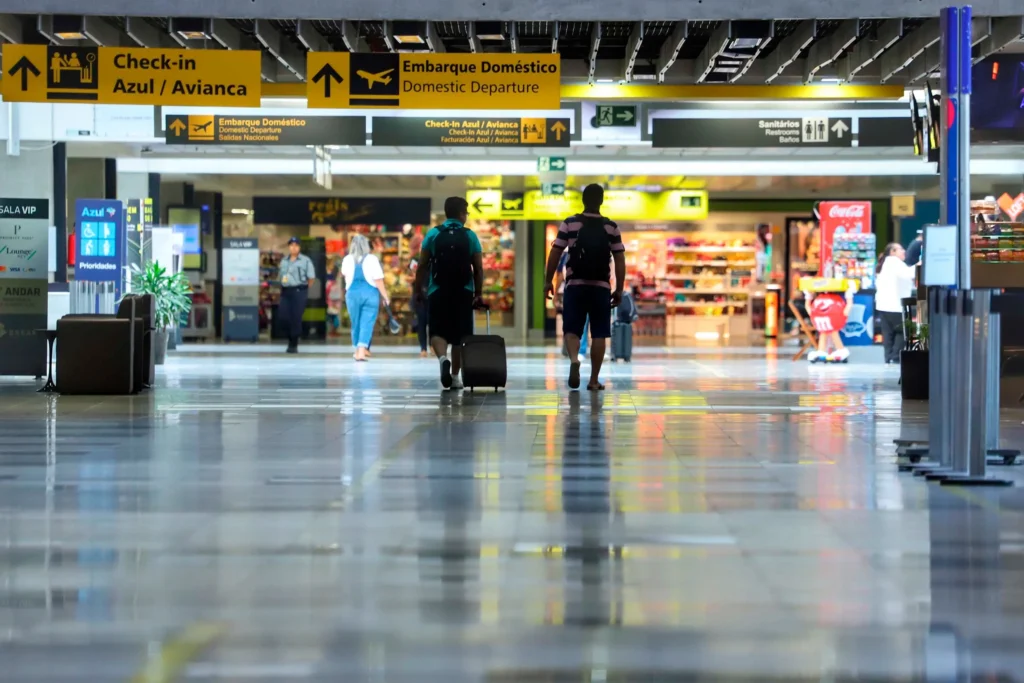 Aeroporto de Curitiba tem alta de 56% no movimento neste ano