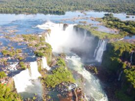 Cataratas do Iguaçu concorrem ao “Oscar do Turismo”; veja como votar