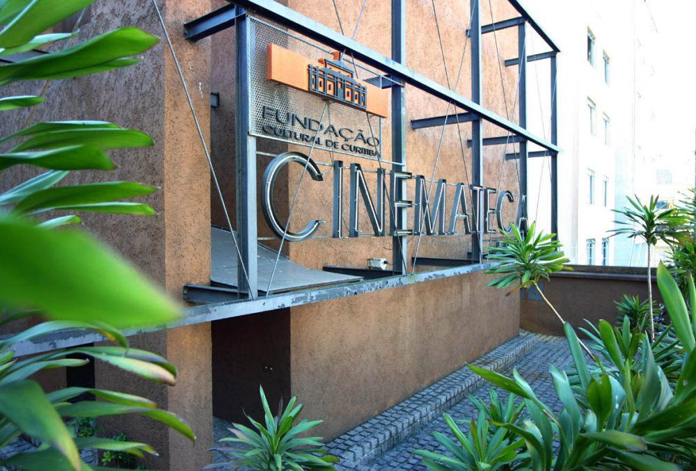 Filmes para assistir de graça em cinemas de Curitiba