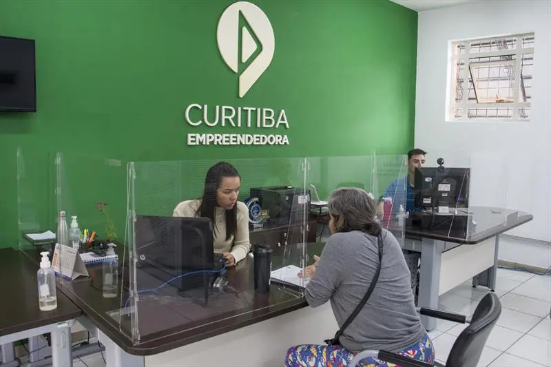 MEIs de Curitiba passam a emitir notas por sistema nacional