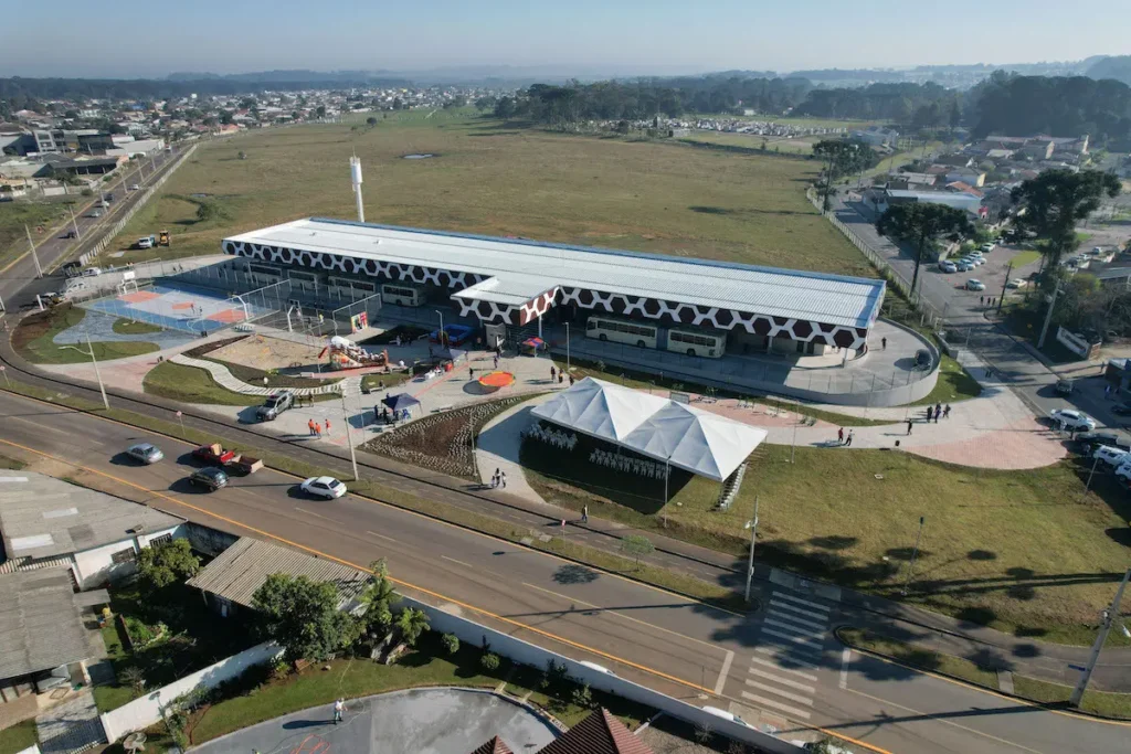 Novo terminal de ônibus entra em operação em Piraquara