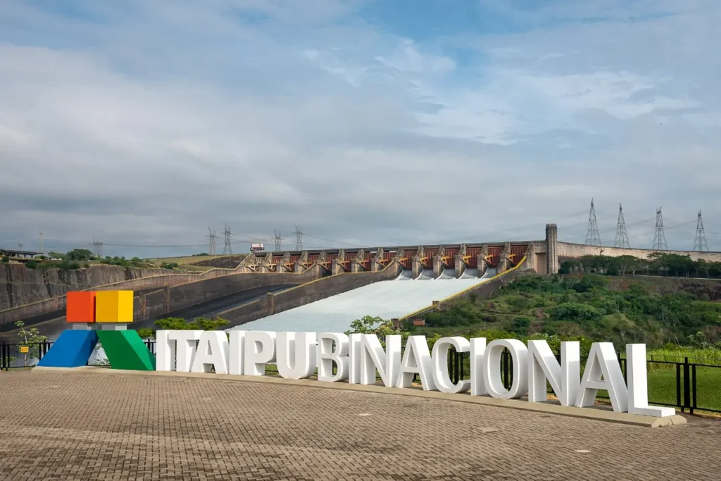 Foz do Iguaçu: 10 casas são leiloadas pela Itaipu Binacional