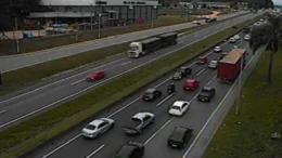 Estradas: trânsito deve fluir normalmente no Paraná