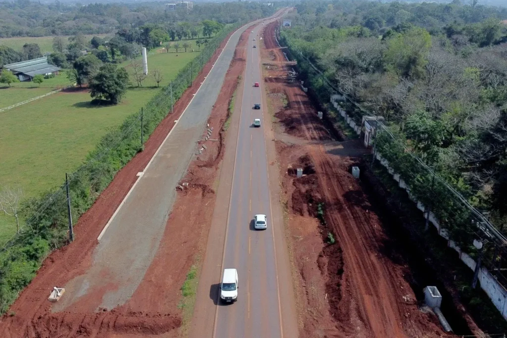 Obras da Rodovia das Cataratas chegam a 18,52% em Foz do Iguaçu