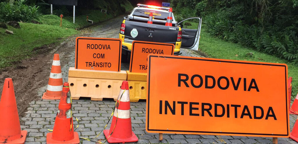 Rodovias: confira a situação das estradas no Paraná nesta segunda