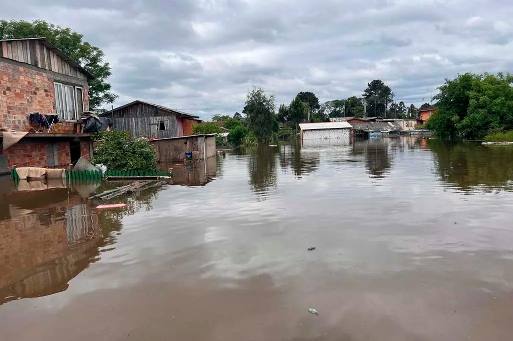 Chuvas devem voltar ao Paraná nesta quinta-feira (12)
