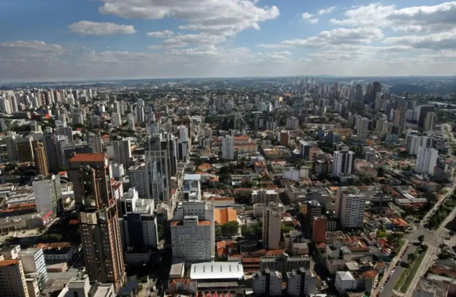 Vereadores de Curitiba votam mudanças de regras para construção civil na próxima semana