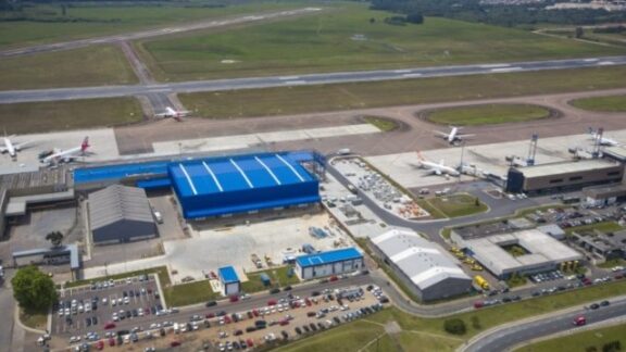 Aeroporto Afonso Pena inaugura nova rota de transporte de cargas internacional