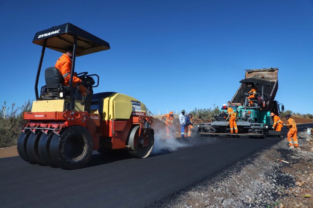 Municípios recebem mais de R$ 130 milhões para asfalto, no Paraná
