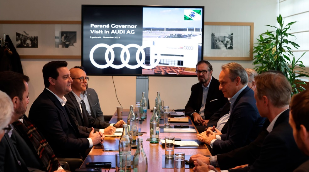 Paraná convida Audi para apoiar centro tecnológico, em Curitiba