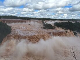 Vazão das Cataratas do Iguaçu volta a subir