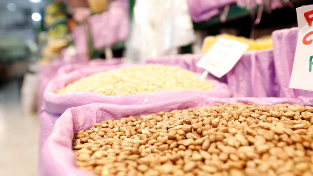 Estimativa de produção de feijão reduz no Paraná, diz Deral
