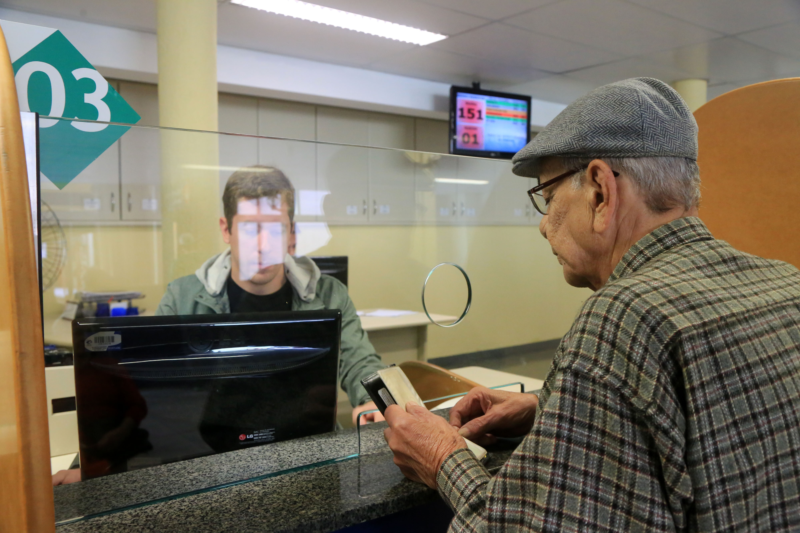 Idosos de Curitiba não precisam mais da ‘prova de vida’ para cartão-transporte