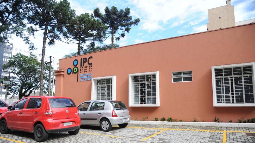 Instituto Paranaense de Cegos garante sede em Curitiba até 2049
