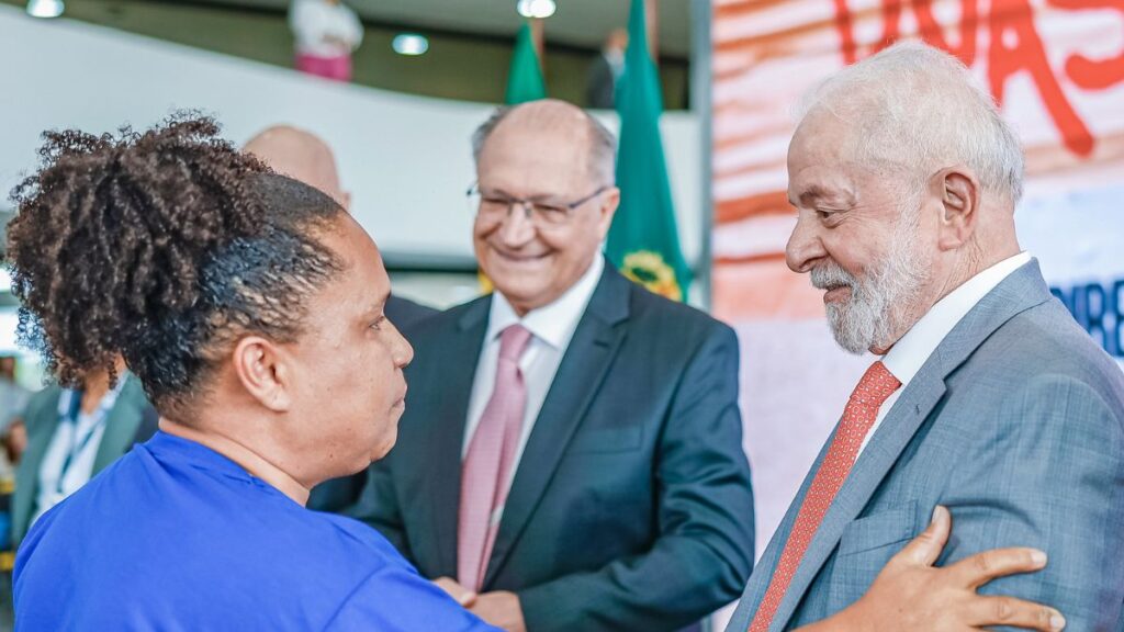 Lula cancela visita a Curitiba programada para quinta-feira