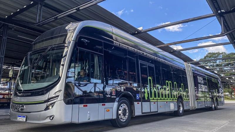 Curitiba vai comprar 54 ônibus elétricos com recurso do PAC