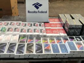 Receita Federal apreende R$ 314 mil em celulares contrabandeados