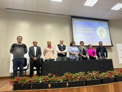 Curitiba: cidade amiga dos idosos e os estudos da saúde para cuidados e boas práticas