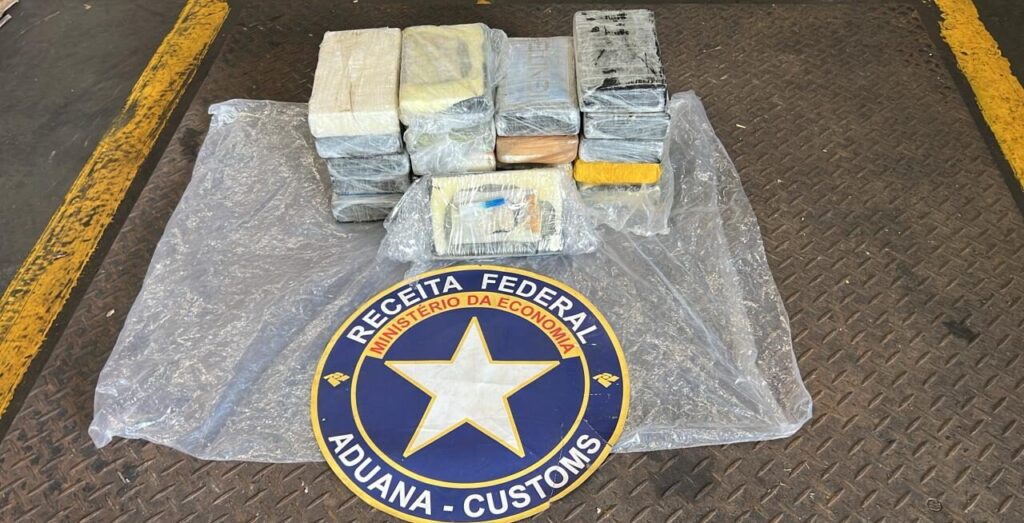 Mais de 20 quilos de cocaína são apreendidos no Porto de Paranaguá