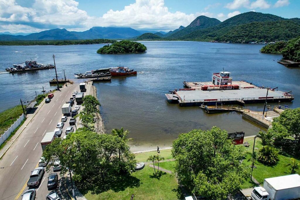 Ferry boat de Guaratuba: PR-412 tem duas faixas liberadas