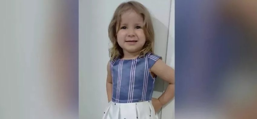 mãe suspeita sequestro menina 3 anos