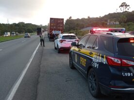 Homem morre atropelado por vários veículos na BR-277, em Campo Largo