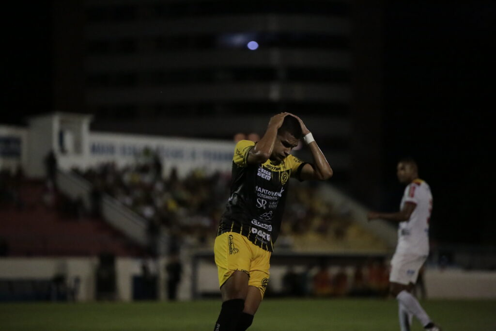 FC Cascavel sofre gol nos acréscimos e é eliminado da Copa do Brasil