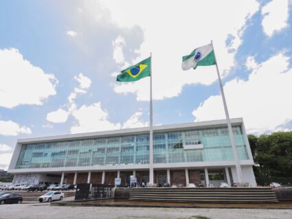 Repasses do governo do Paraná aos municípios crescem 10,8% em março