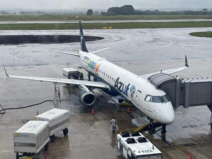 Nova aeronave da Azul ganha selo ‘Visite o Paraná’