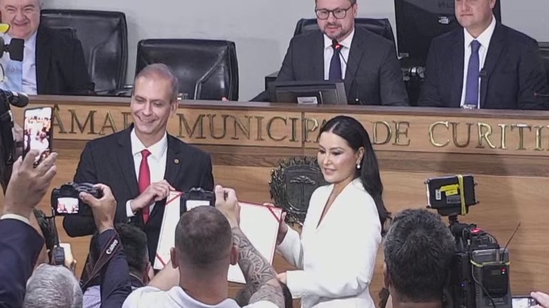 Primeira-Dama do Paraná recebe título de Cidadã Honorária de Curitiba