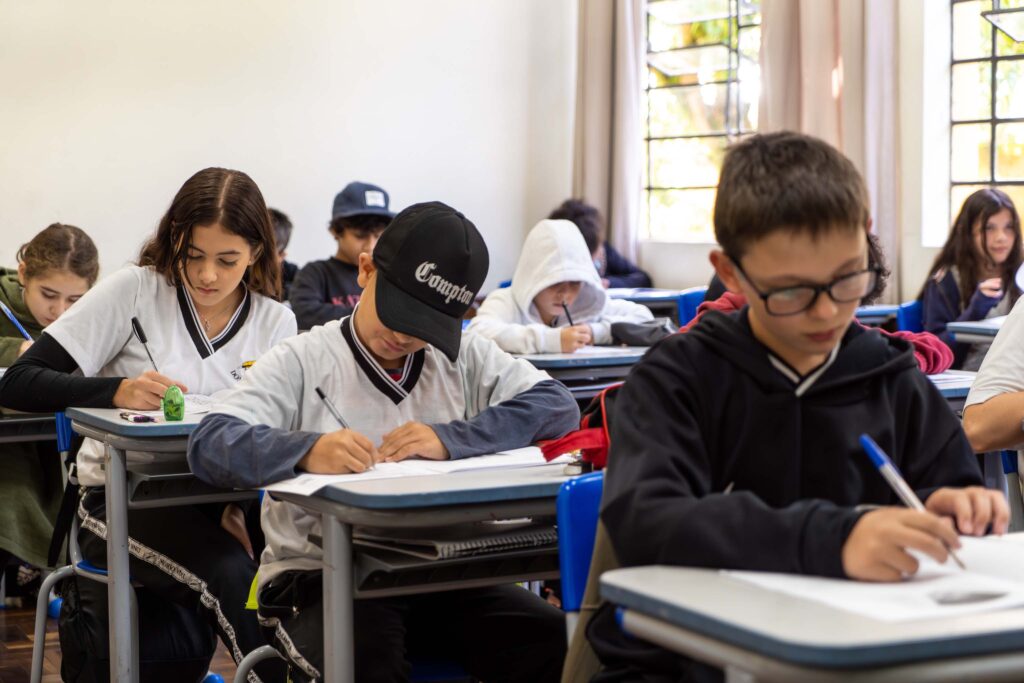 Prova Paraná: exame é aplicado em escolas públicas do Estado nesta semana