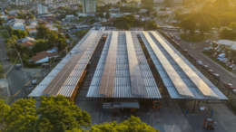 Curitiba vai economizar R$ 400 mil por ano com terminal solar