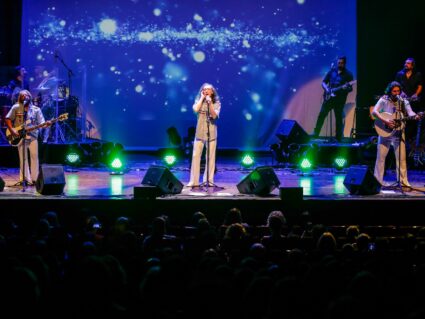 Curitiba recebe o maior tributo internacional dos Bee Gees; ingressos à venda