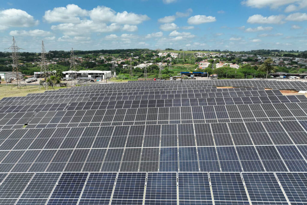 Paraná ganha três usinas solares após investimento de R$ 20,6 bilhões