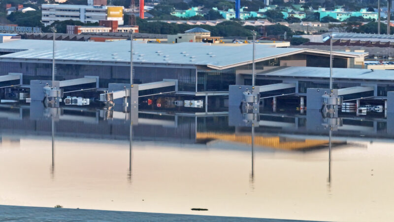 Aeroporto de Porto Alegre deve permanecer fechado até setembro
