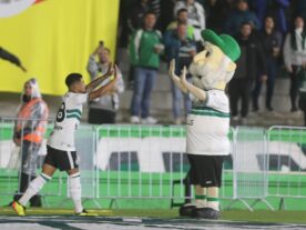 Coritiba derrota o Guarani com golaço e volta a vencer na Série B